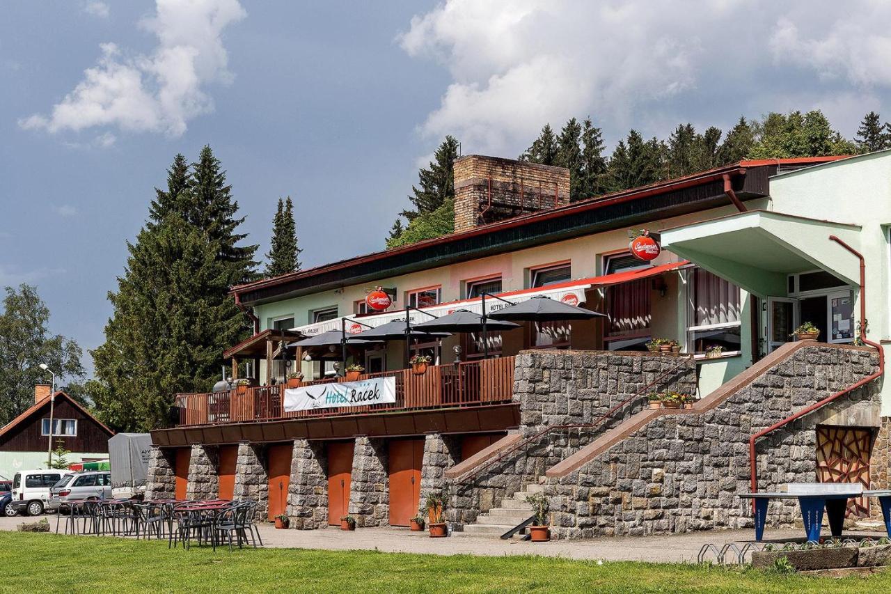 Hotel Racek Černá v Pošumaví Esterno foto