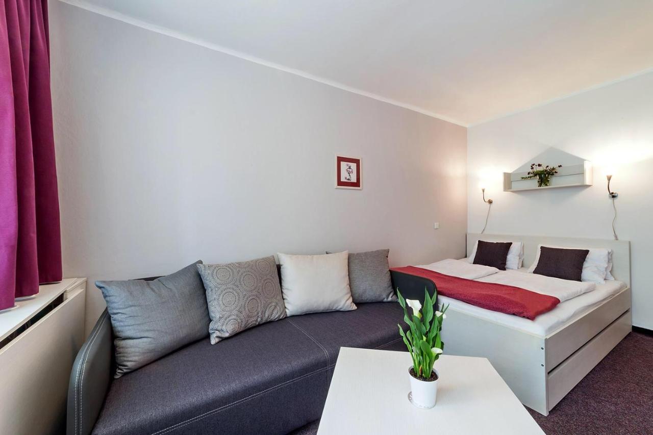 Hotel Racek Černá v Pošumaví Esterno foto